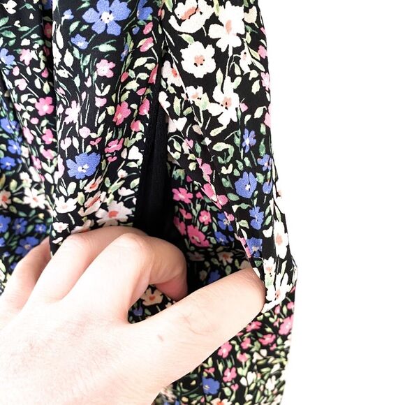 Honey and Rosie Black Multicolor Floral Sleeveless Playsuit Jumpsuit Medium - Picture 9 of 11